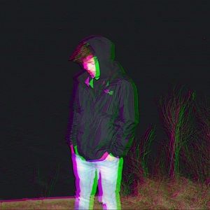 Meet your Posher, Louis